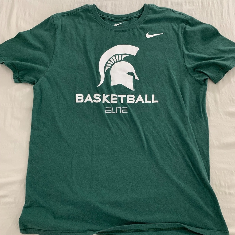 Green Michigan State Basketball Shirt Size L